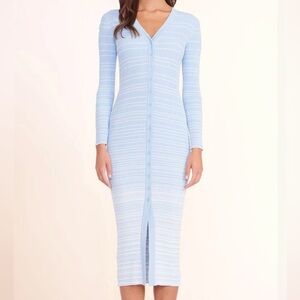 STAUD SHOKO SWEATER DRESS |
FRENCH BLUE WHITE SIZE SMALL